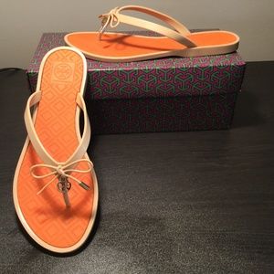 Tory Burch Oak Tan Poppy Orange Jelly Thong 9 Flop
